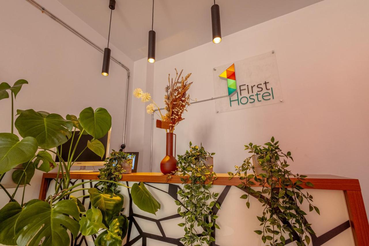 First Hostel Bucur 21 Βουκουρέστι Εξωτερικό φωτογραφία