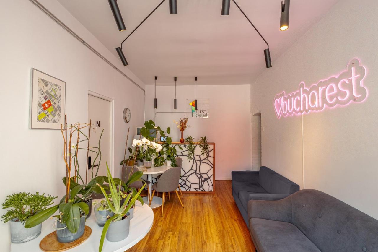 First Hostel Bucur 21 Βουκουρέστι Εξωτερικό φωτογραφία