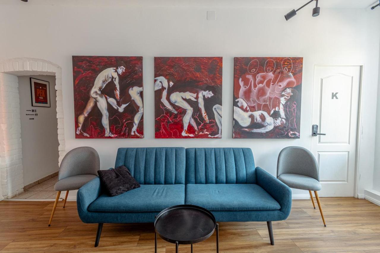 First Hostel Bucur 21 Βουκουρέστι Εξωτερικό φωτογραφία