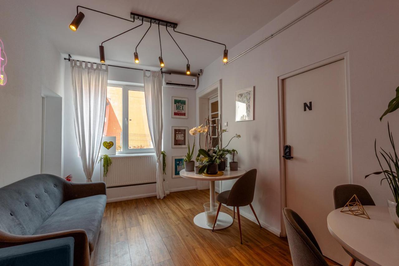 First Hostel Bucur 21 Βουκουρέστι Εξωτερικό φωτογραφία