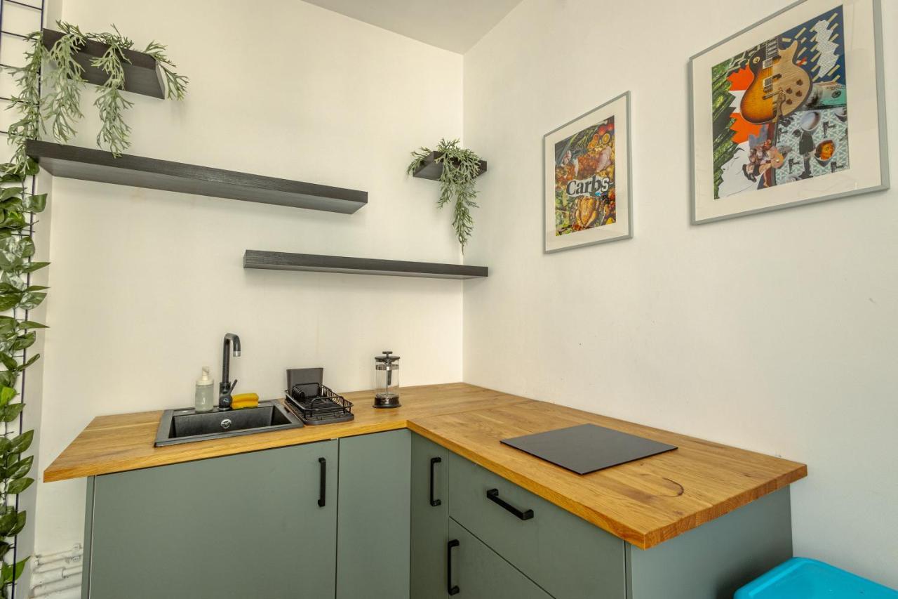 First Hostel Bucur 21 Βουκουρέστι Εξωτερικό φωτογραφία