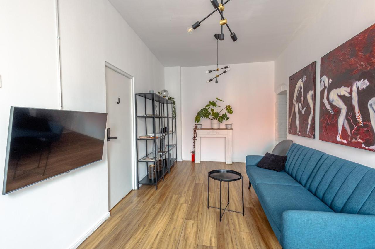 First Hostel Bucur 21 Βουκουρέστι Εξωτερικό φωτογραφία