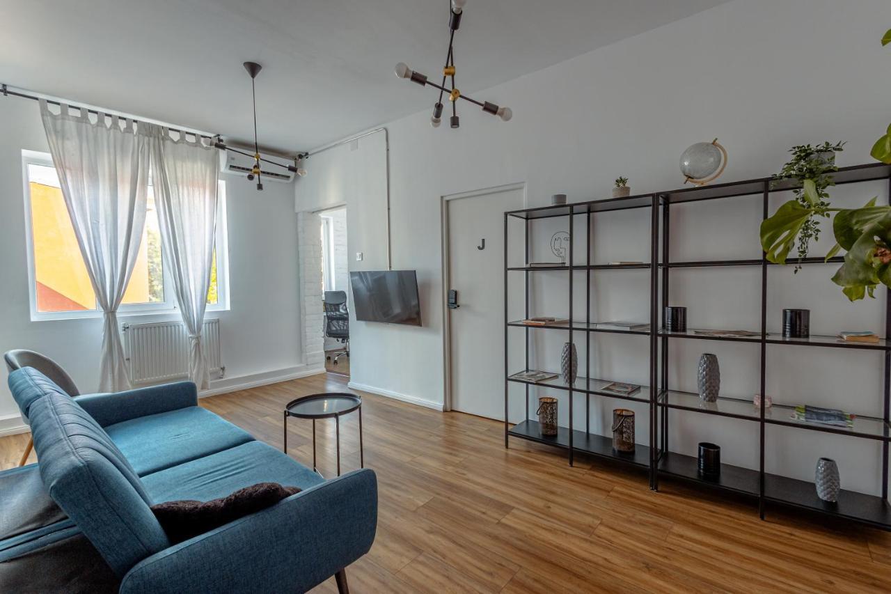 First Hostel Bucur 21 Βουκουρέστι Εξωτερικό φωτογραφία